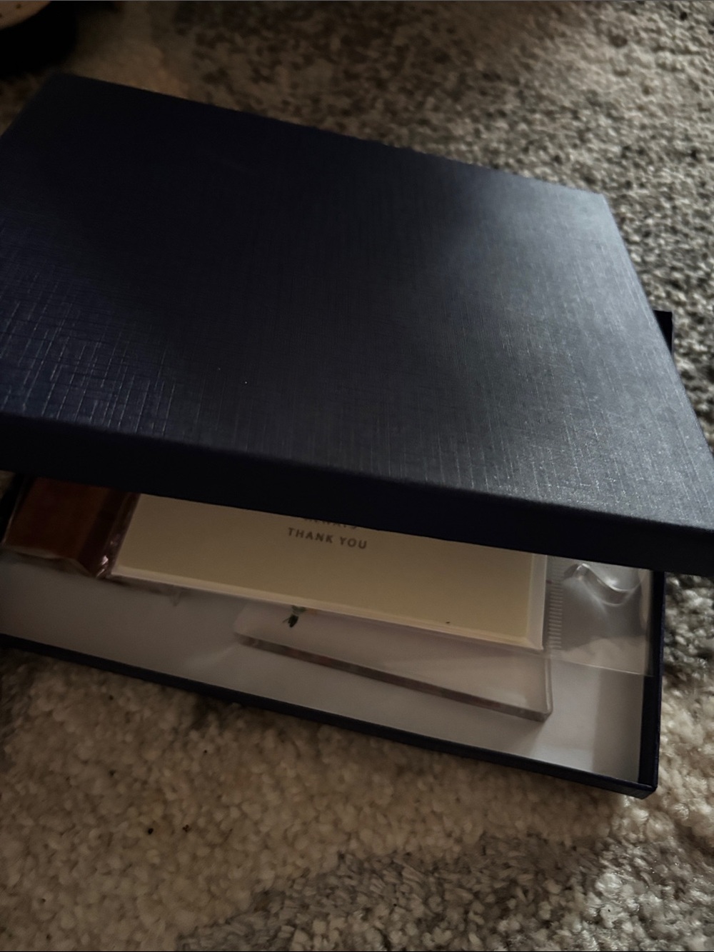 Mom Floral Puzzle Piece Keepsake - acrylic with stand and card in gift box - Picture 4 of 4